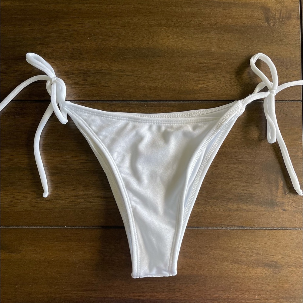 Aleh bikini bottoms